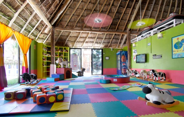 riviera maya resorts with baby clubs, mayan riviera resorts with baby clubs, mexico resorts with baby clubs, resorts with baby clubs, grand palladium baby club