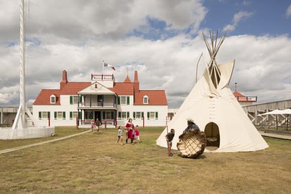 Things to do in North Dakota, things to do in north dakota with kids, fort uion north dakota, fort union