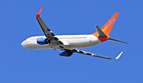 Sunwing Airlines, Sunwing Flight, Sunwing with a baby, sunwing with a toddler